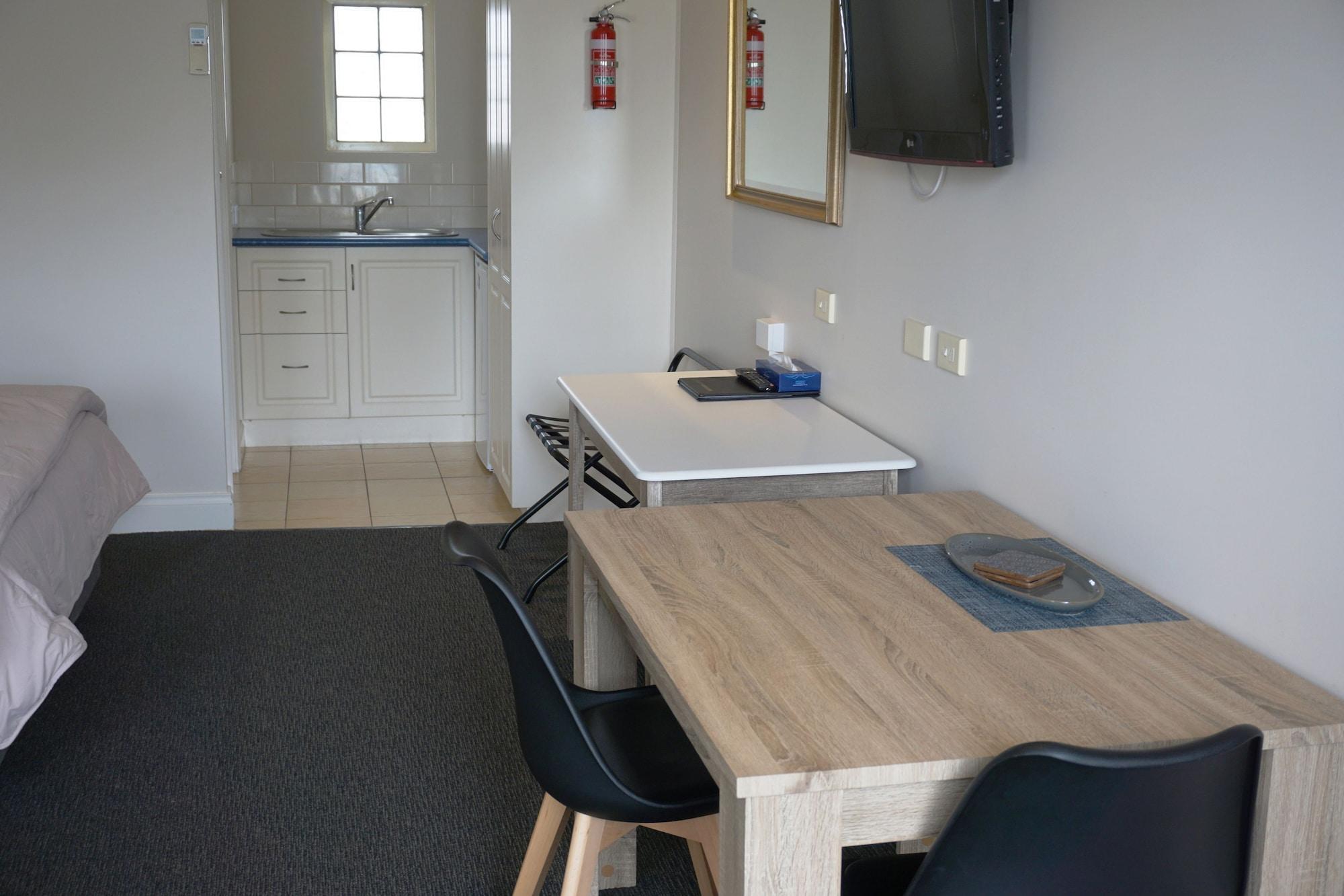 Ashmont Motel And Apartments Port Fairy Exterior foto